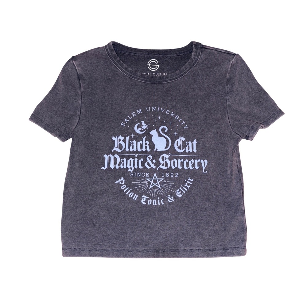 Social Culture Women Gray Cropped Graphic T-Shirt Black Cat Magic‎ Sorcery, L